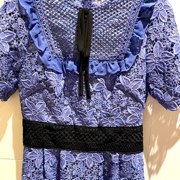 Japanese lace dress - Picture 3 of 6